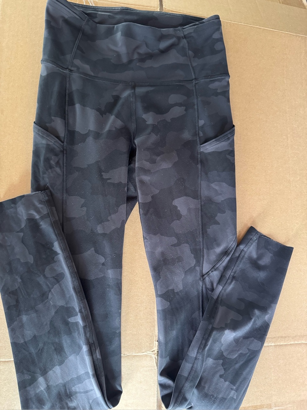 Lululemon Fast and Free High-Rise Tight Non-Reflective Brushed Nulux size 4